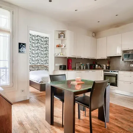 Daire For 4 People - 11 Paris